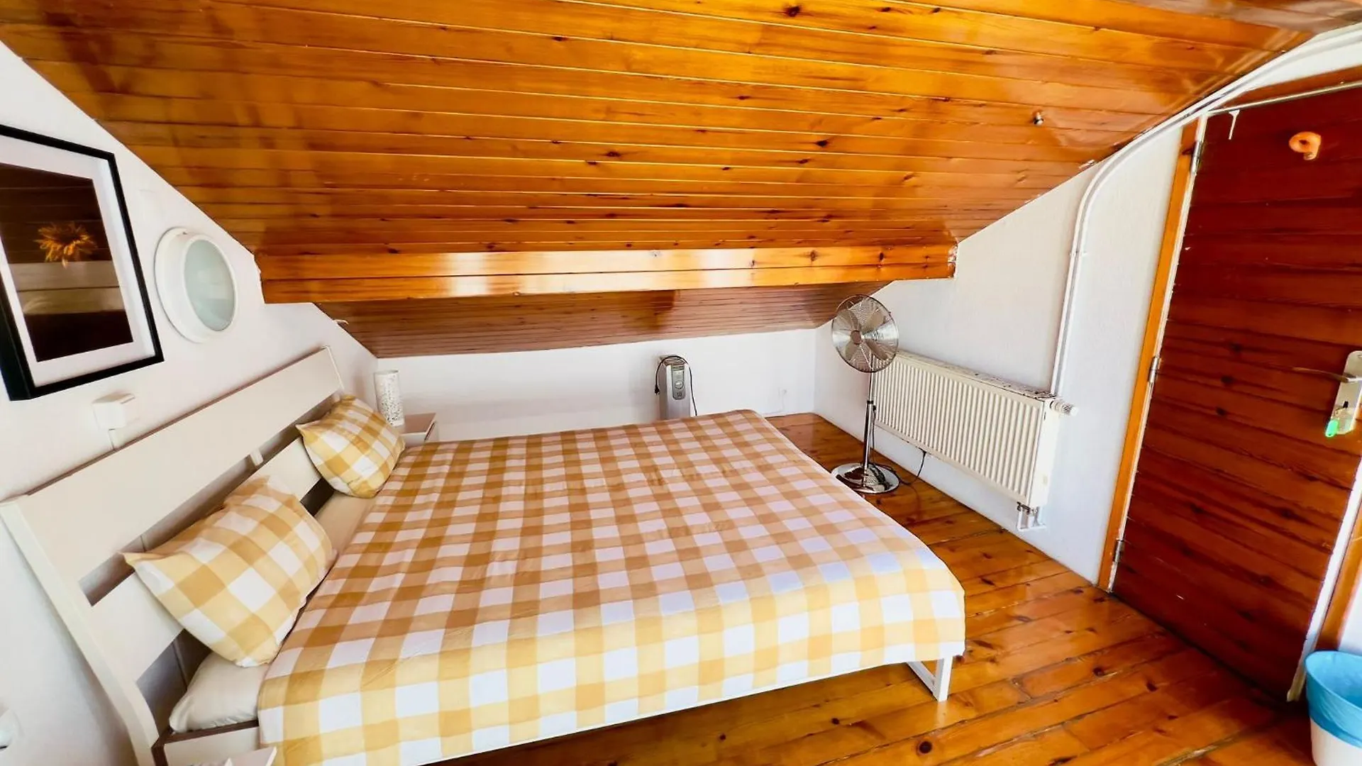White House Lisbon Hostel