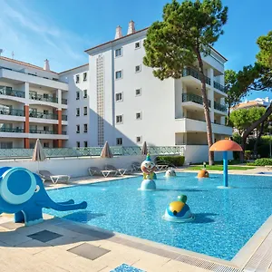 https://victoria-beach-and-sport-hotel.hotelaalgarve.com