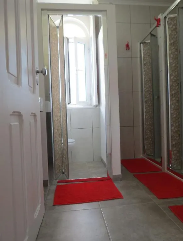 White House Lisbon Hostel Portugal