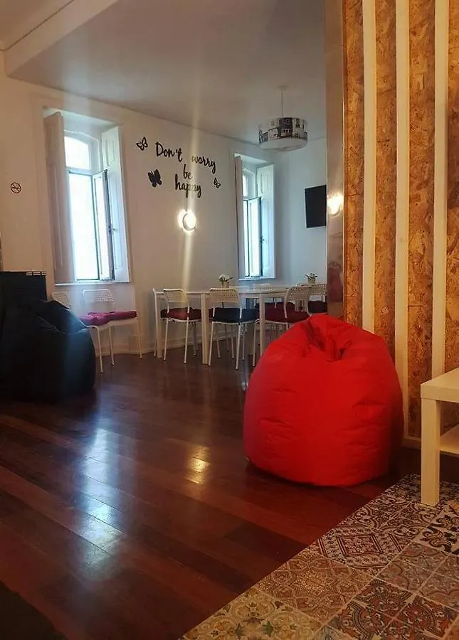 White House Lisbon Hostel Portugal
