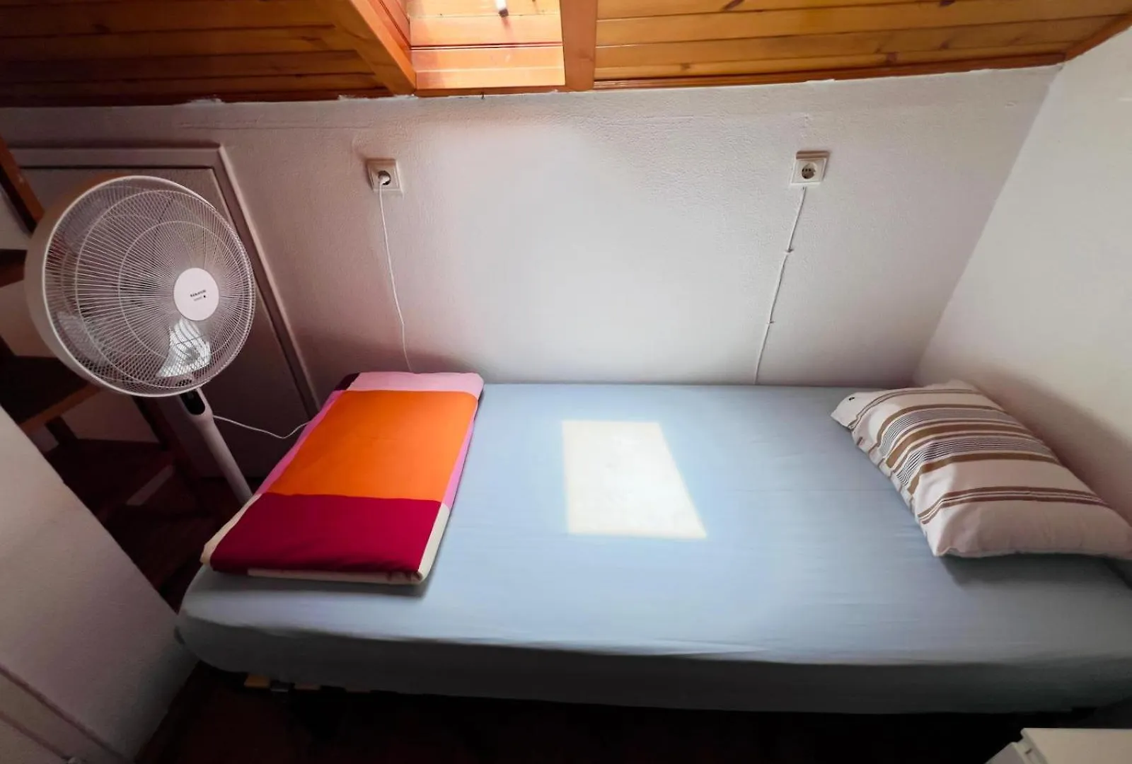 White House Lisbon Hostel 0*,  Portugal